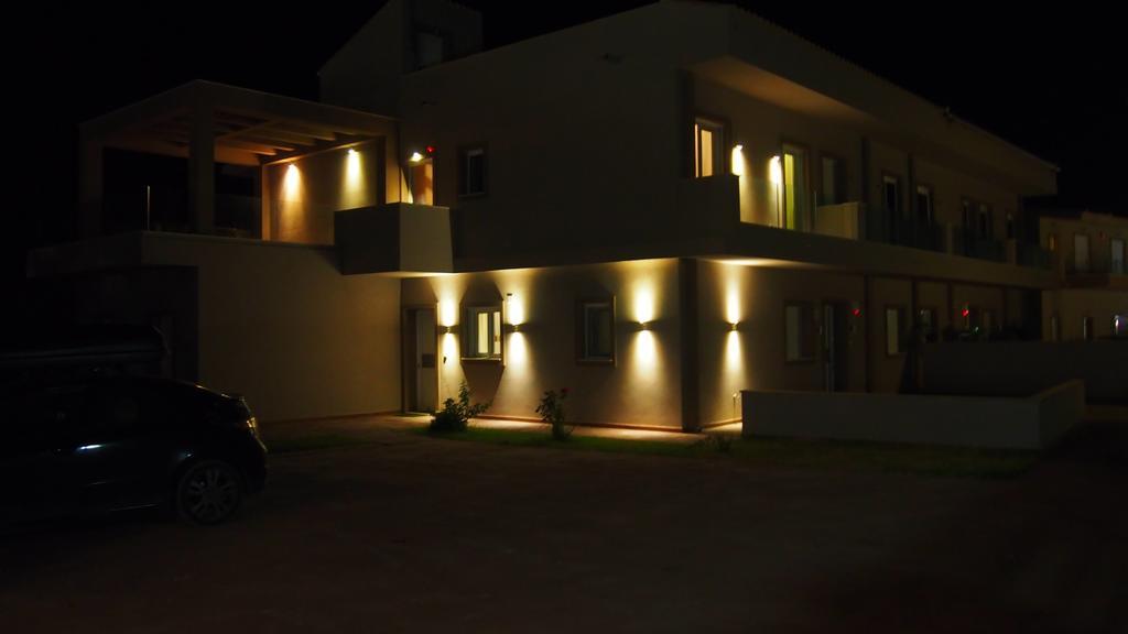 Dip In The Blue - 1 Villa Agios Georgios  Exterior photo